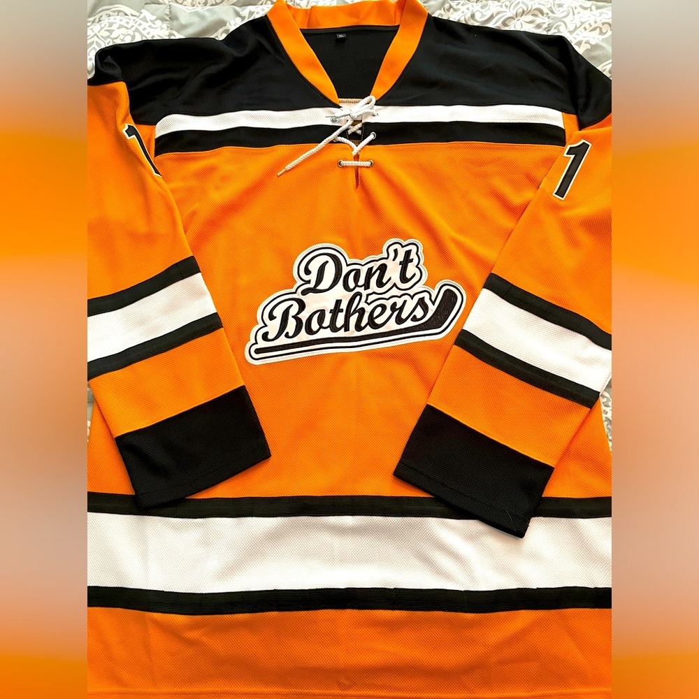 Disney - The Mighty Ducks “Don’t Bothers” hockey Jersey - size XL